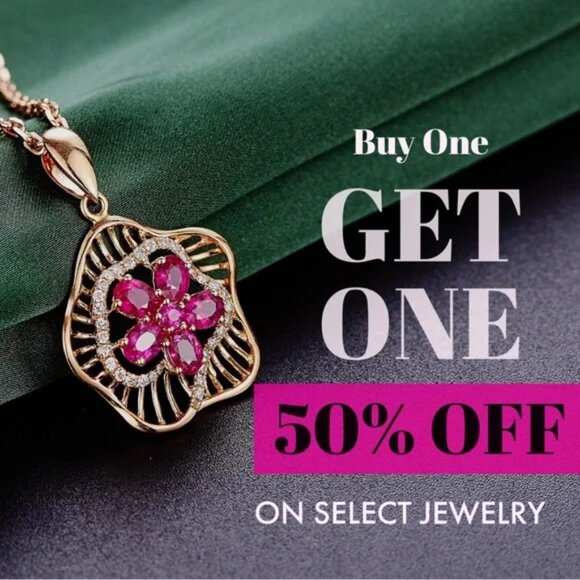 🦋BOGO 50% off🦋 NWT Chic Pink and Gold Floral Drop Earrings - Picture 4 of 6